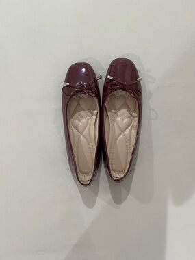 Patent Leather Ballet Flats in Burgundy - Women Shoes